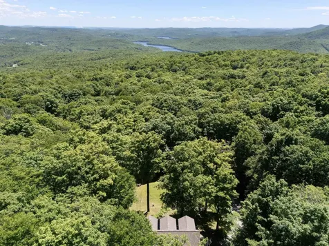 7 Lightning Ledge Way Wilmington VT 05363