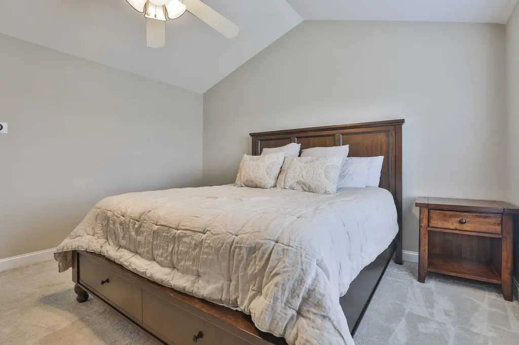 72 Mountain Village Road Windham NH 03087