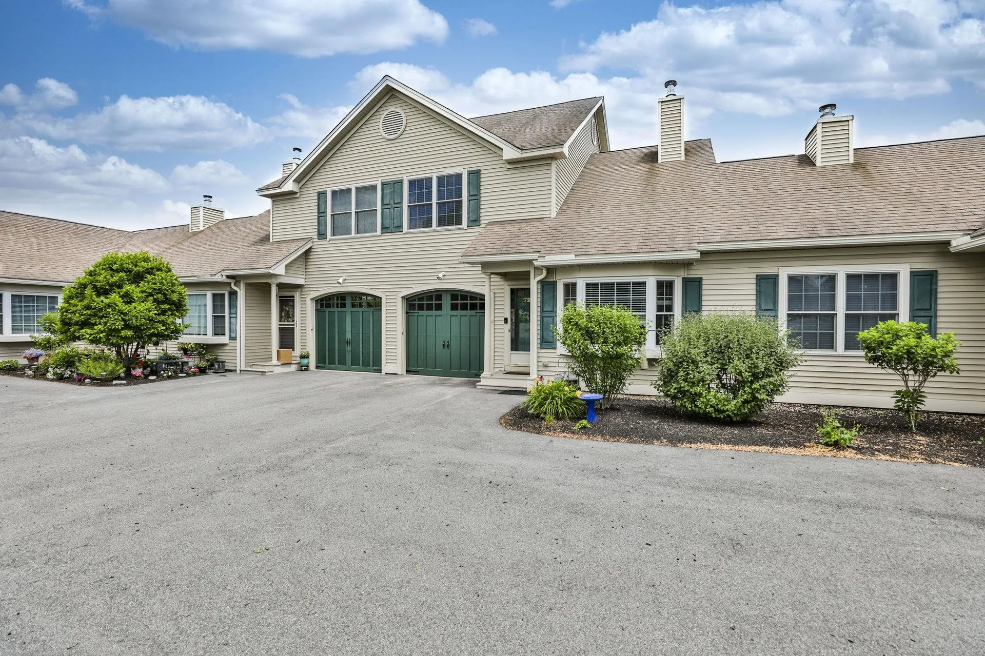 72 Mountain Village Road Windham NH 03087