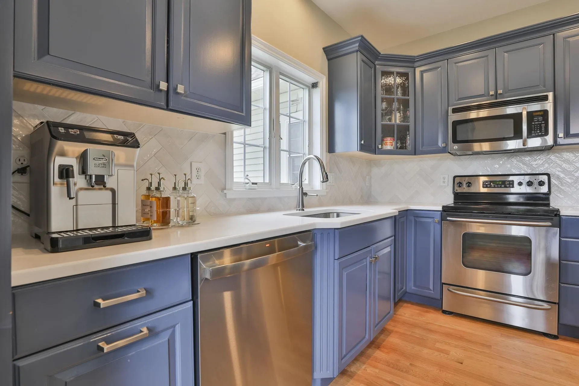 72 Mountain Village Road Windham NH 03087