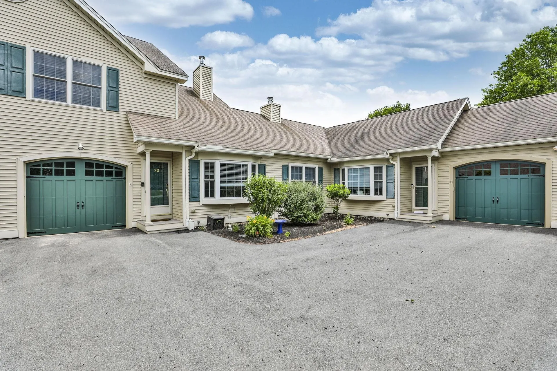 72 Mountain Village Road Windham NH 03087