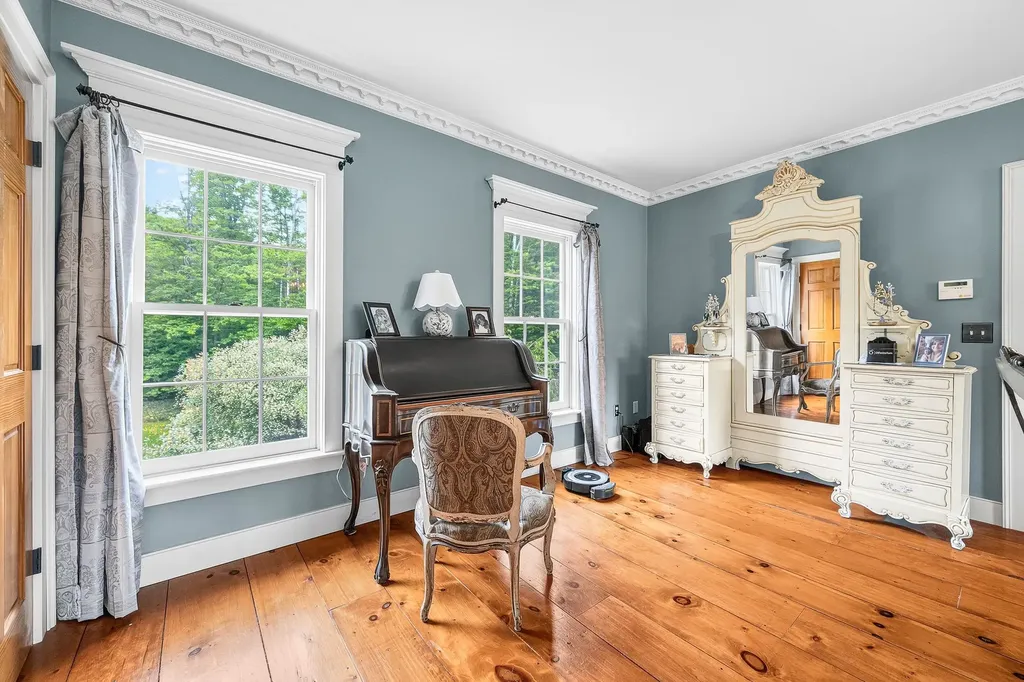 6 Evergreen Drive Gorham NH 03581