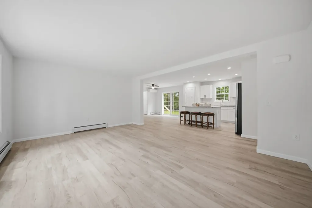32 Andrews Road Tilton NH 03276