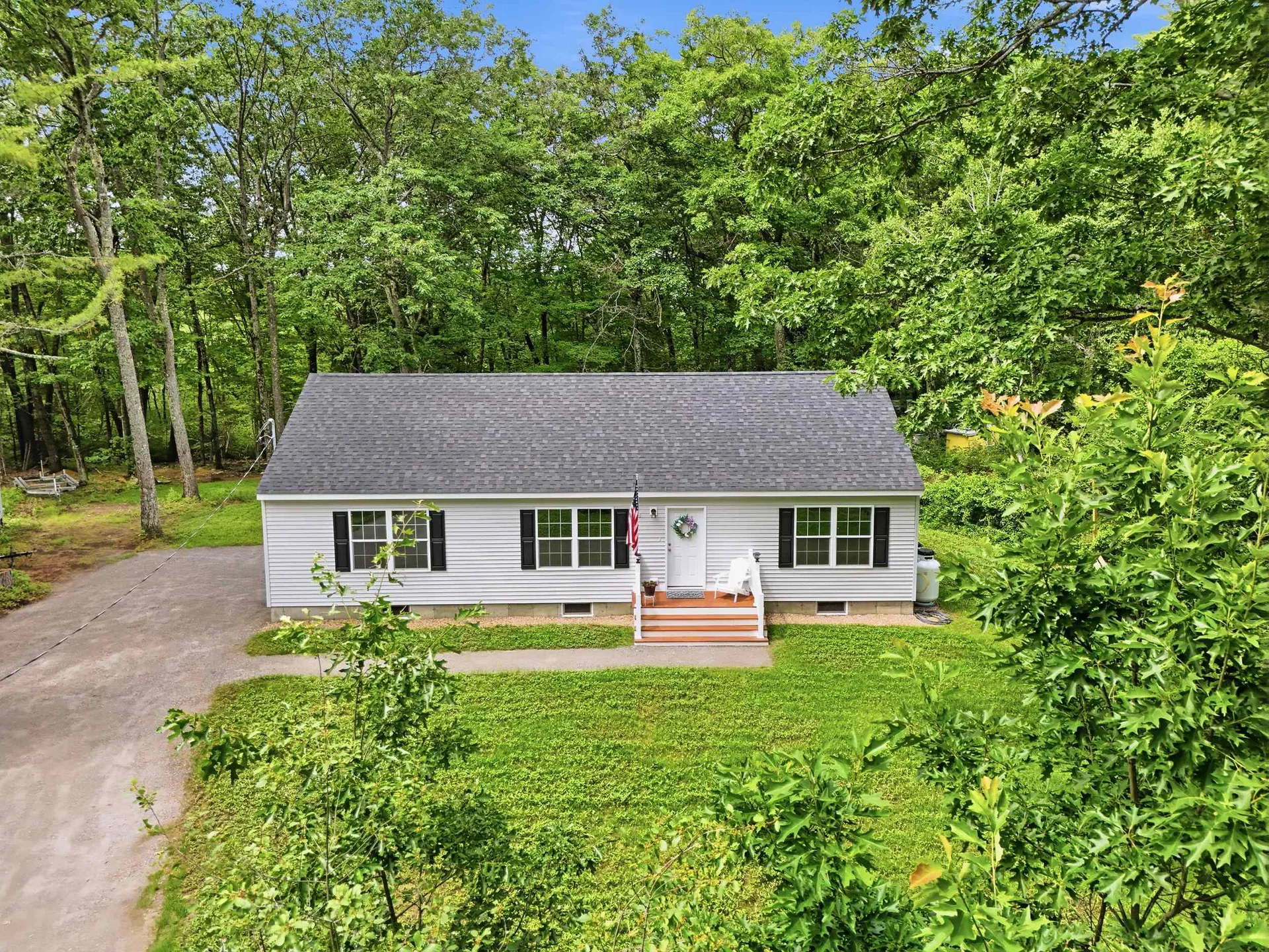 32 Andrews Road Tilton NH 03276