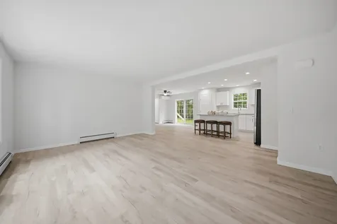 32 Andrews Road Tilton NH 03276