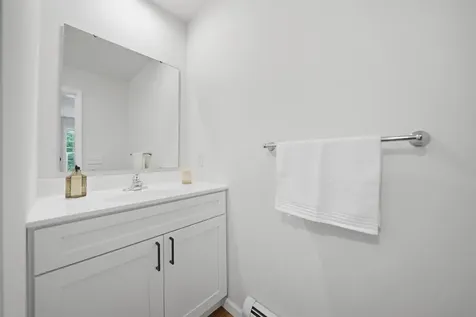32 Andrews Road Tilton NH 03276
