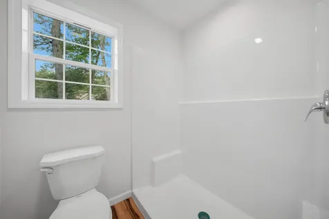32 Andrews Road Tilton NH 03276