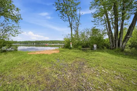 32 Andrews Road Tilton NH 03276