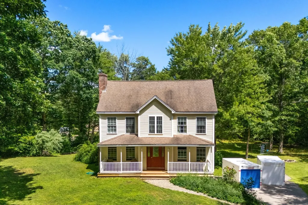 295 Stepping Stone Road Lee NH 03861