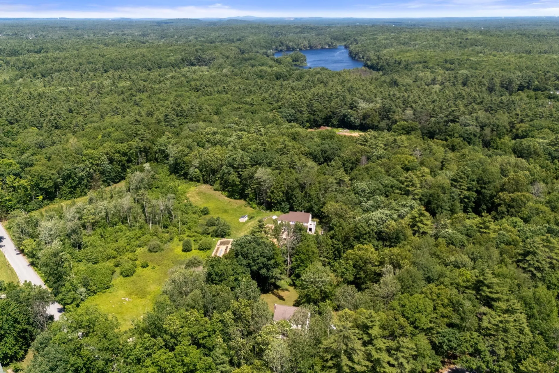 295 Stepping Stone Road Lee NH 03861
