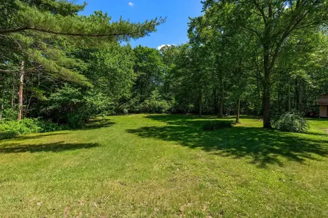 295 Stepping Stone Road Lee NH 03861