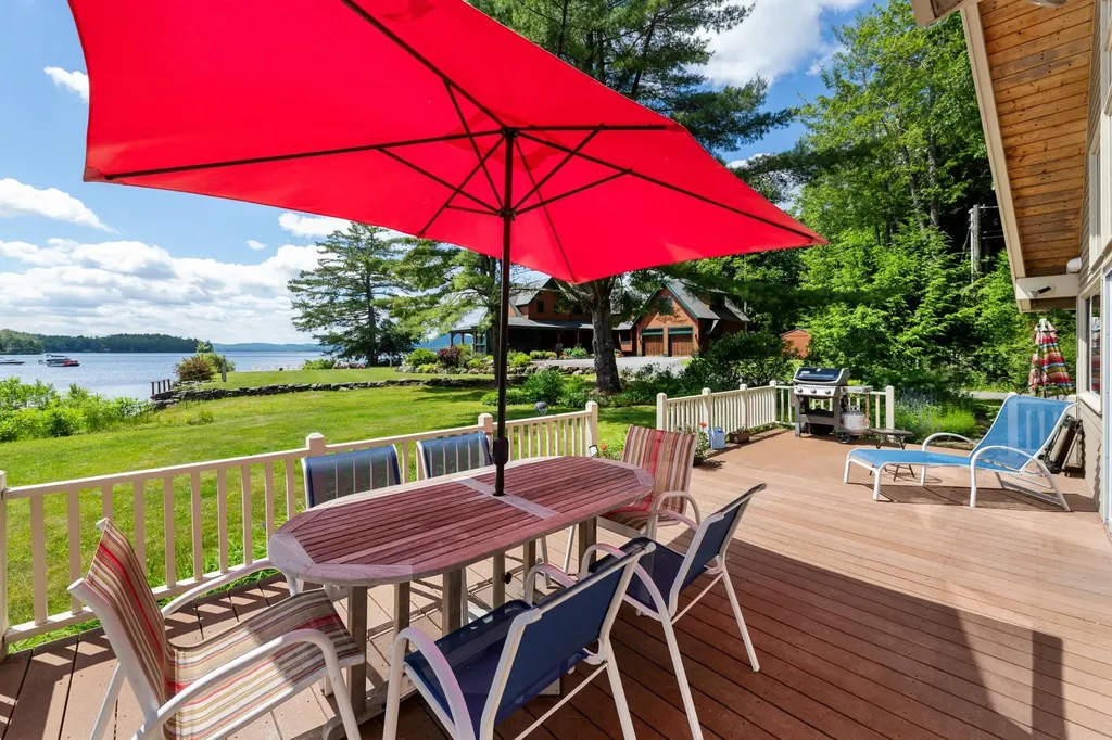 5 Vista Drive Hebron NH 03241