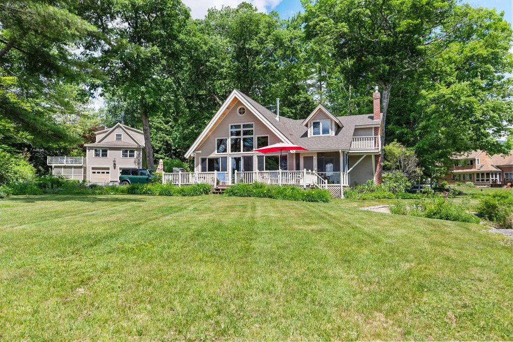 5 Vista Drive Hebron NH 03241