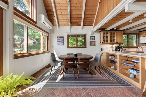 5 Vista Drive Hebron NH 03241
