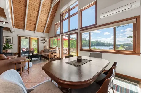 5 Vista Drive Hebron NH 03241