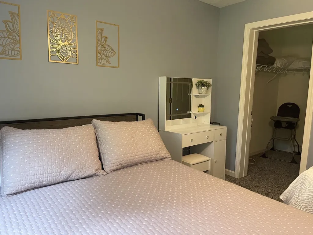 51 Poco Drive Tamworth NH 03886
