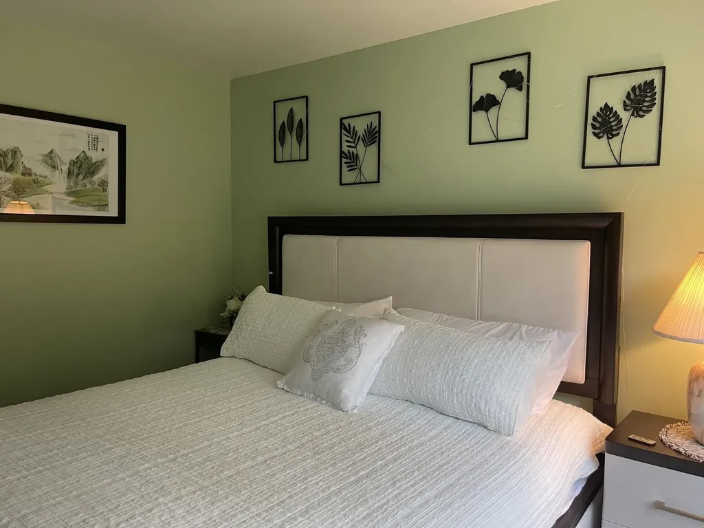 51 Poco Drive Tamworth NH 03886