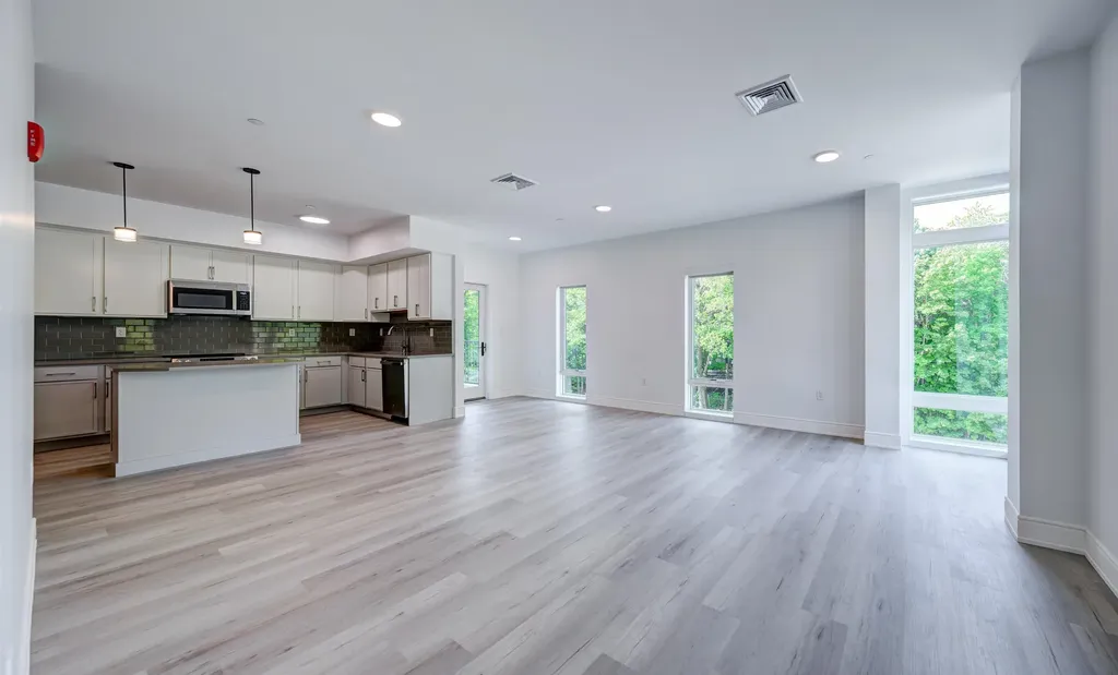 2059 Lafayette Road Portsmouth NH 03801