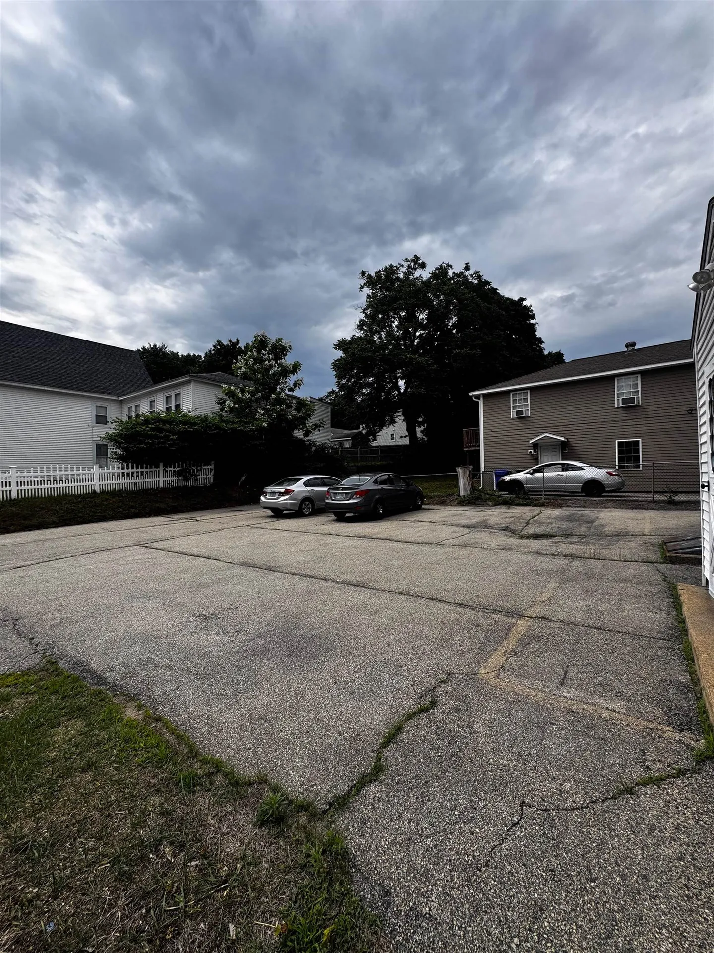 562 A Lake Avenue Manchester NH 03103
