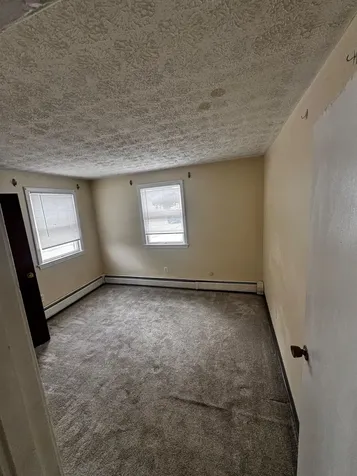 562 A Lake Avenue Manchester NH 03103