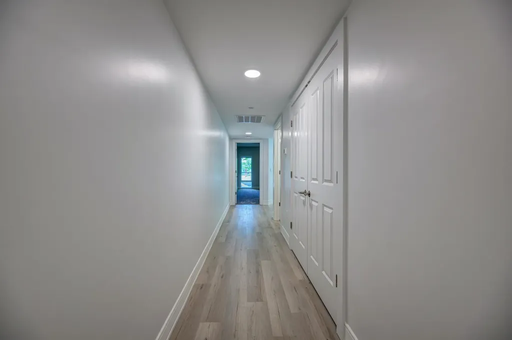 2059 Lafayette Road Portsmouth NH 03801