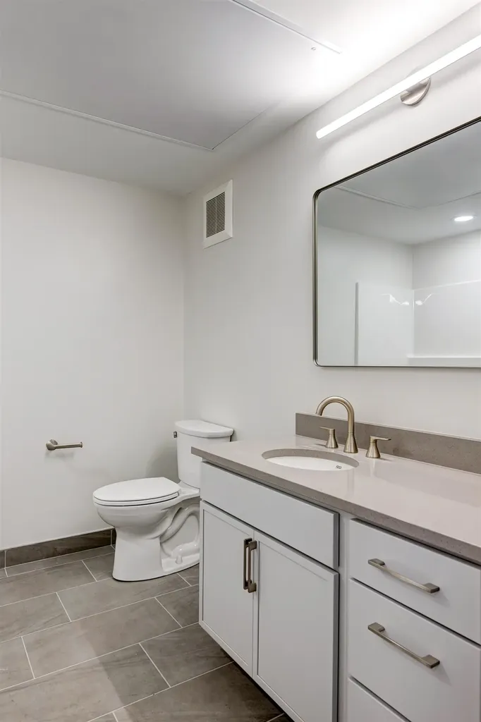 2059 Lafayette Road Portsmouth NH 03801
