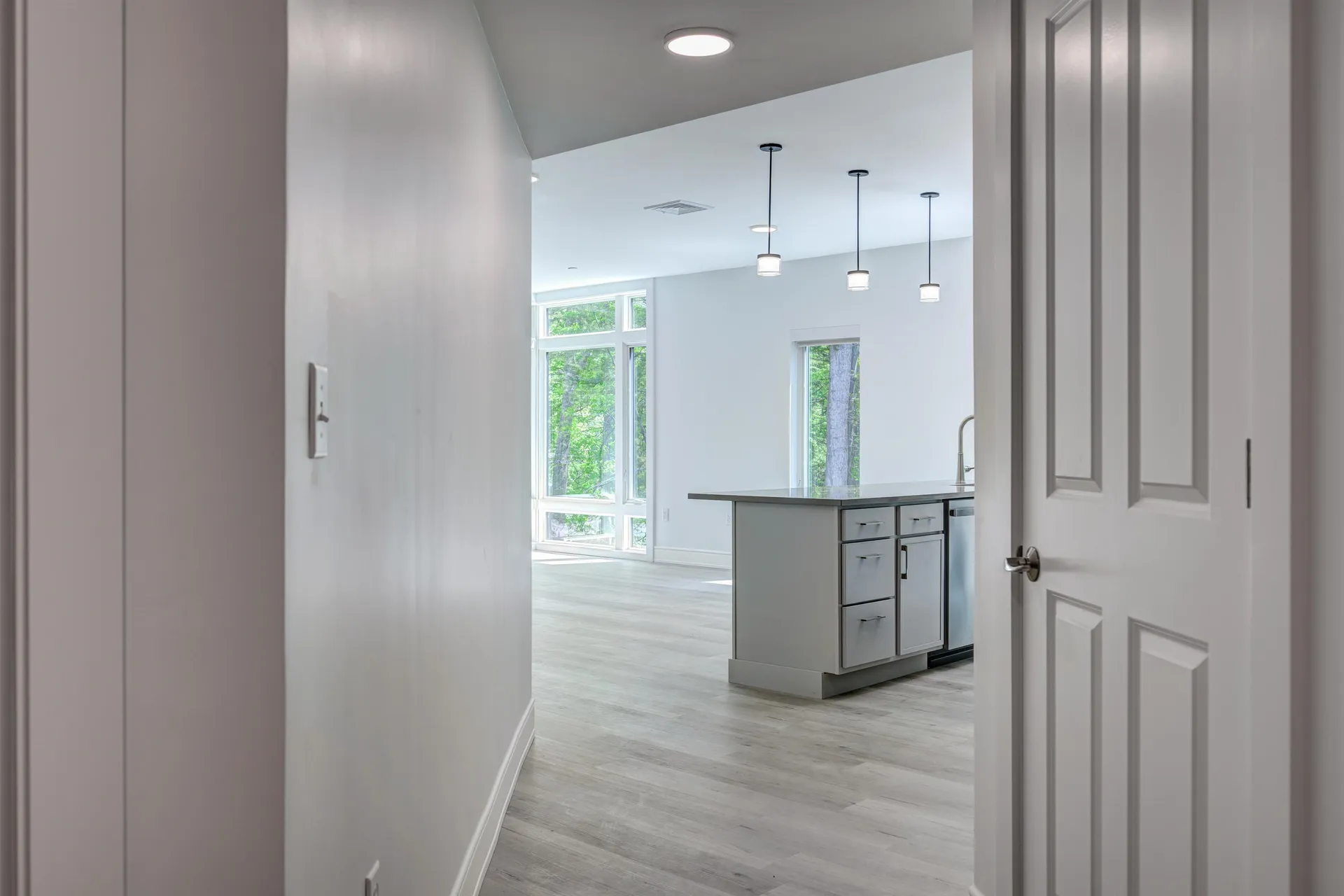 2059 Lafayette Road Portsmouth NH 03801