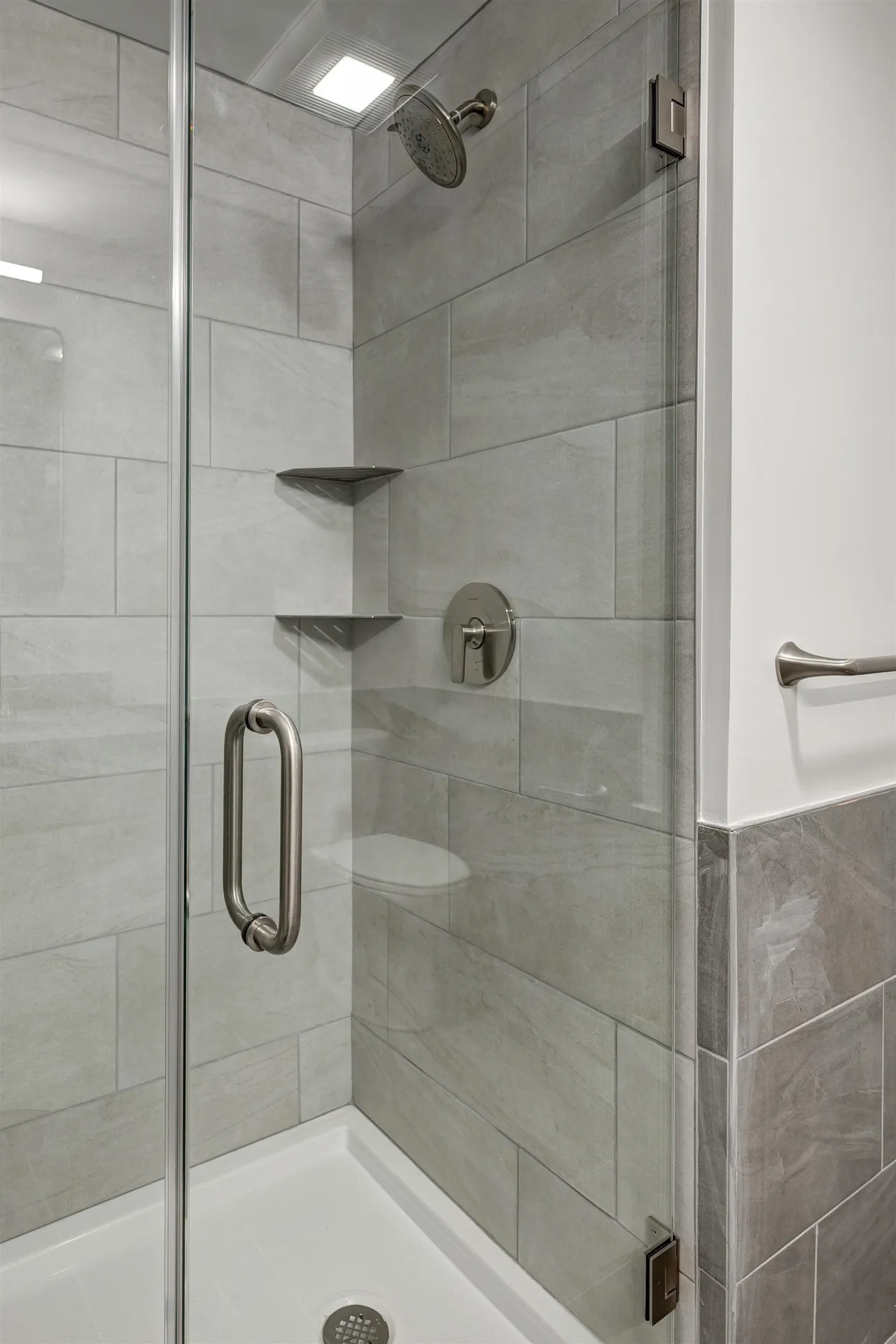 2059 Lafayette Road Portsmouth NH 03801