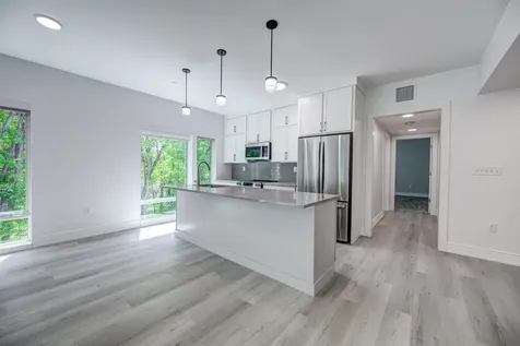 2059 Lafayette Road Portsmouth NH 03801