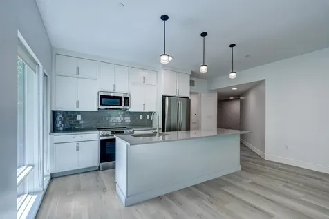 2059 Lafayette Road Portsmouth NH 03801