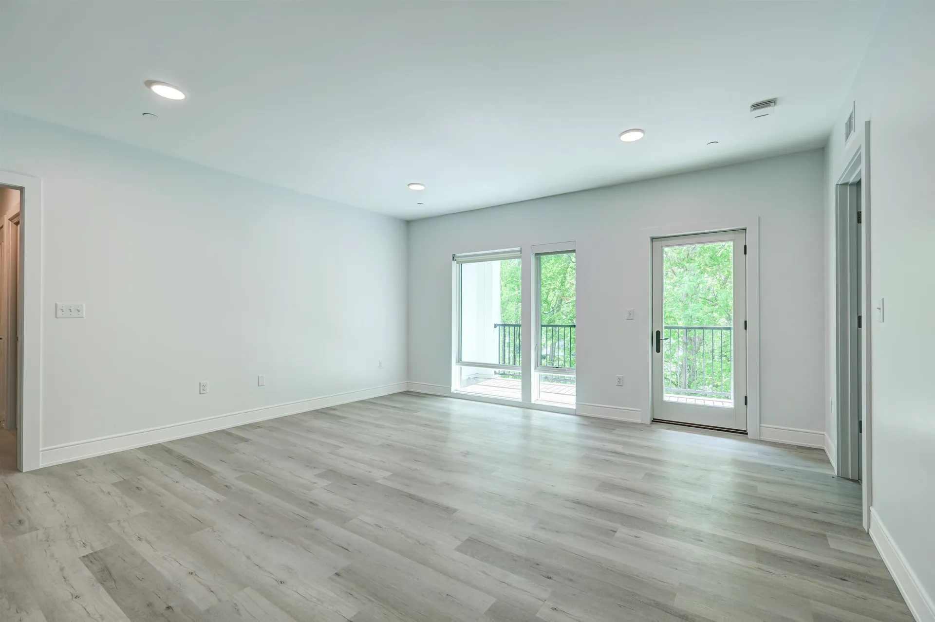 2059 Lafayette Road Portsmouth NH 03801