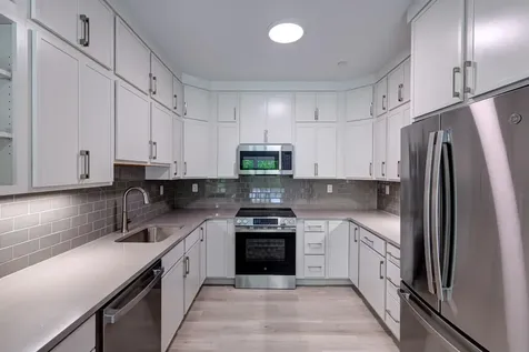 2059 Lafayette Road Portsmouth NH 03801