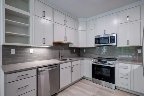 2059 Lafayette Road Portsmouth NH 03801