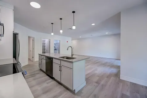 2059 Lafayette Road Portsmouth NH 03801
