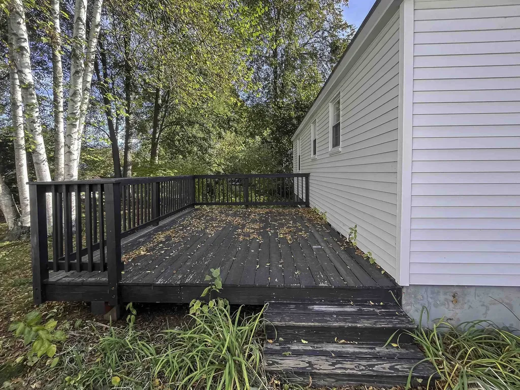 81 Decatur Road Portsmouth NH 03801
