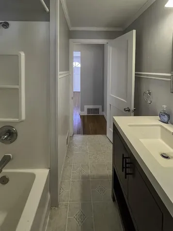 81 Decatur Road Portsmouth NH 03801