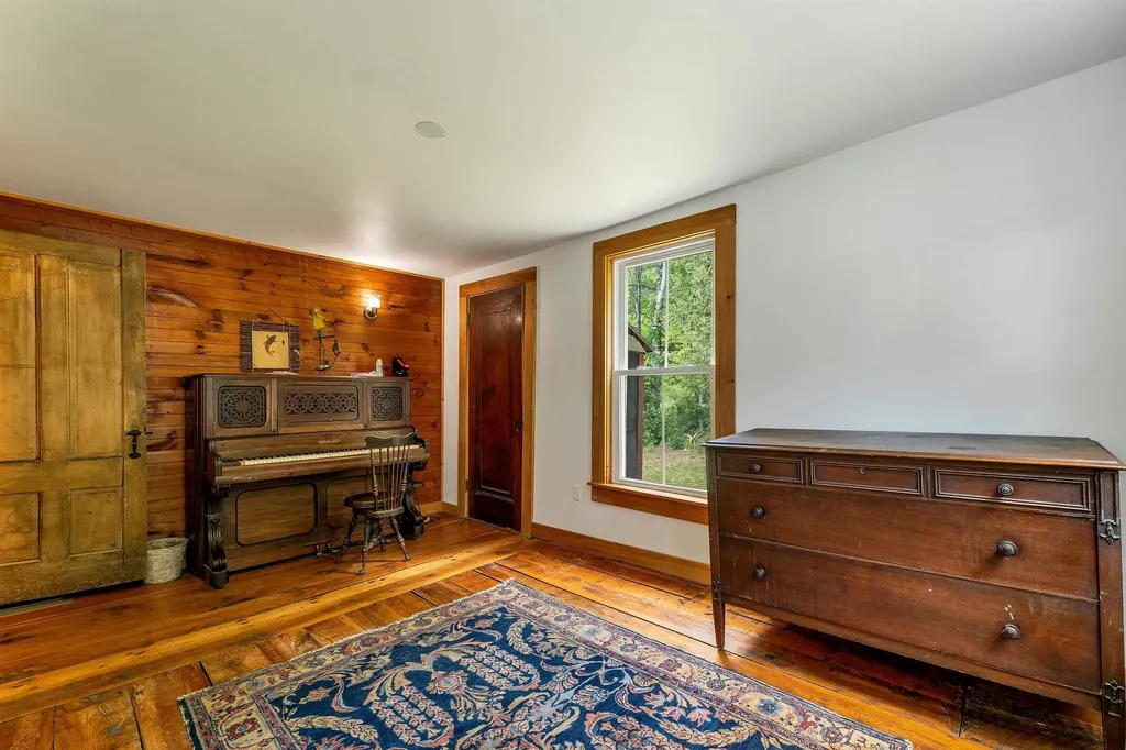 148 Plains Road Madison NH 03875
