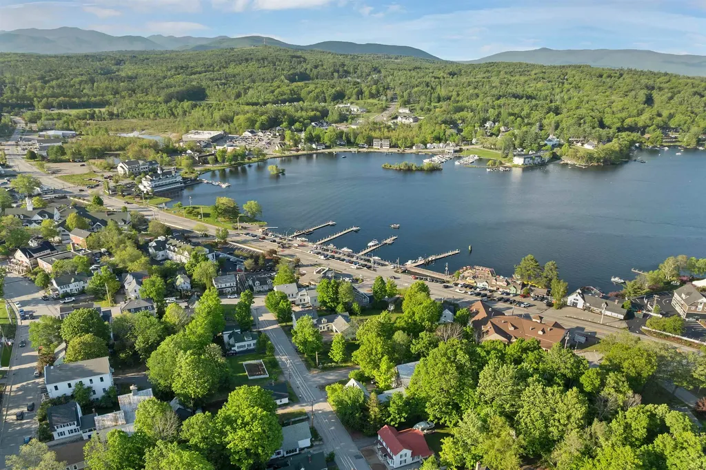 2 Lake Street Meredith NH 03253