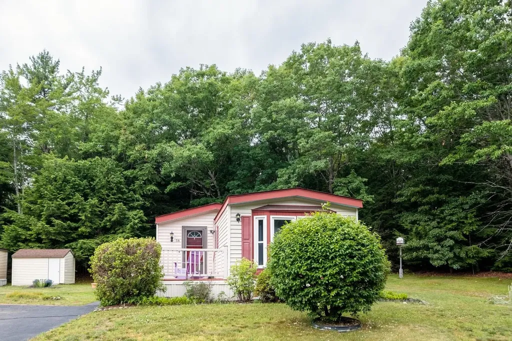 58 Monadnock Drive Rochester NH 03867