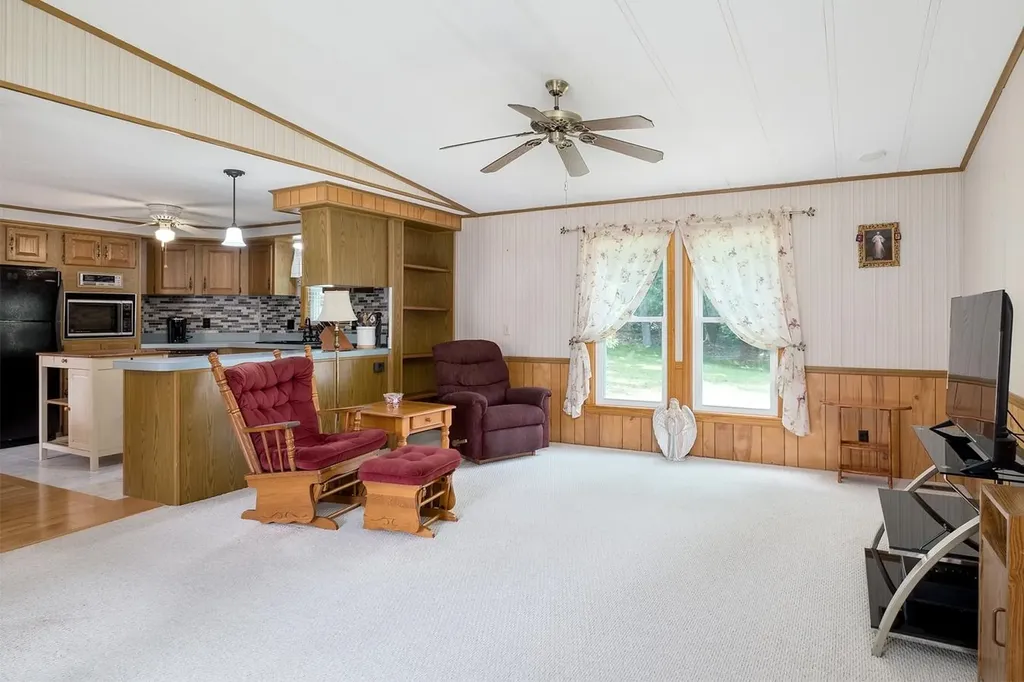 58 Monadnock Drive Rochester NH 03867