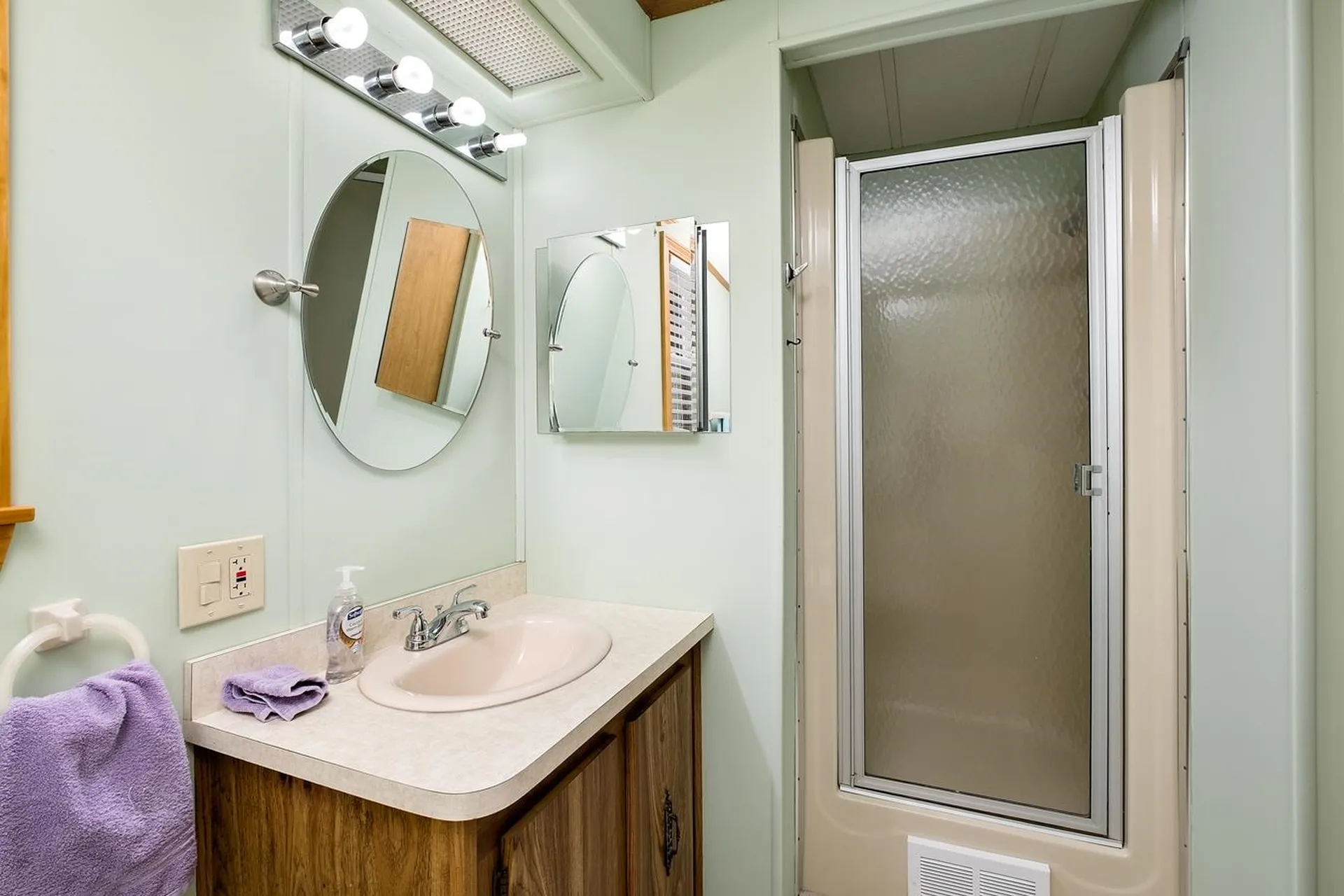 58 Monadnock Drive Rochester NH 03867