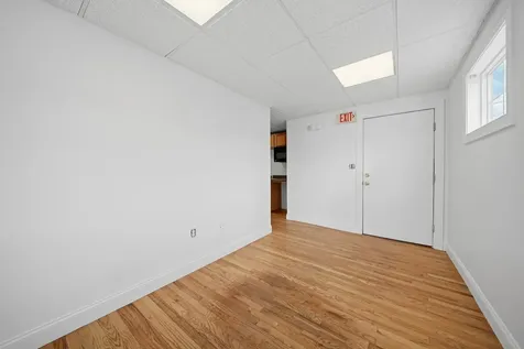 165 Kelly Street Manchester NH 03102