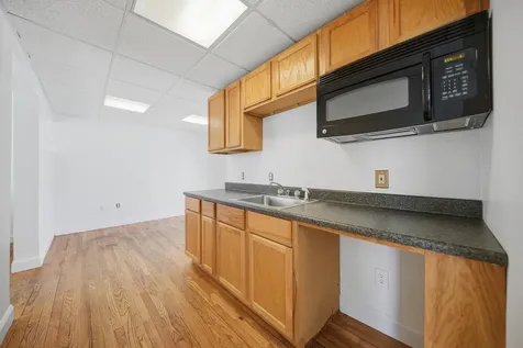 165 Kelly Street Manchester NH 03102