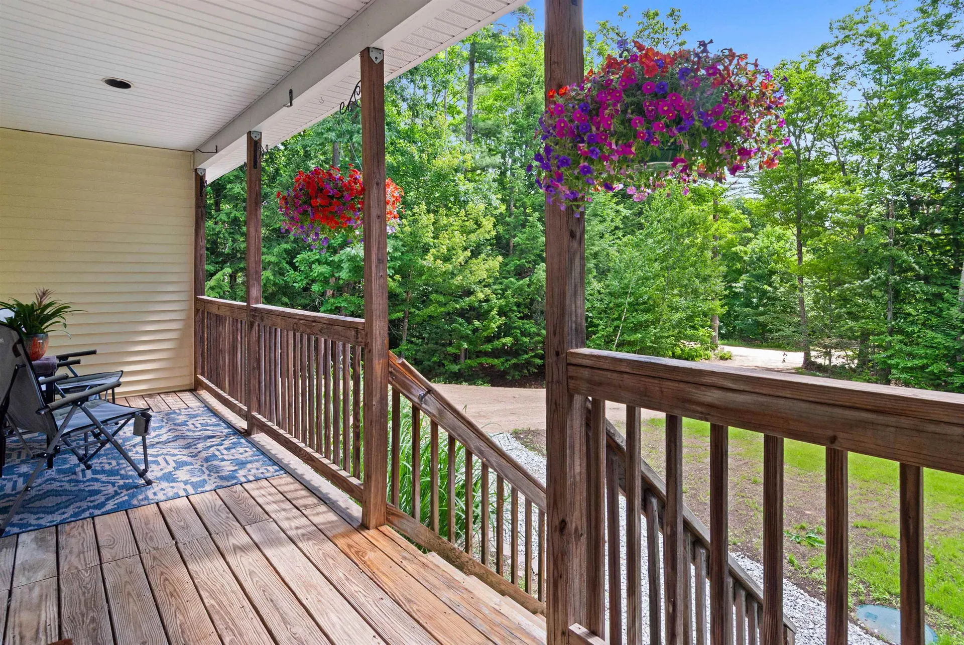 633 Beauty Hill Road Barnstead NH 03218
