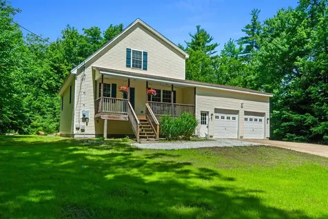 633 Beauty Hill Road Barnstead NH 03218