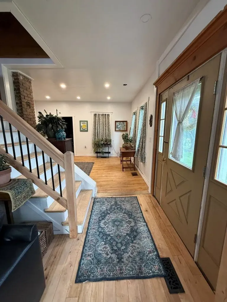 66 Downing Road Lunenburg VT 05906-8500