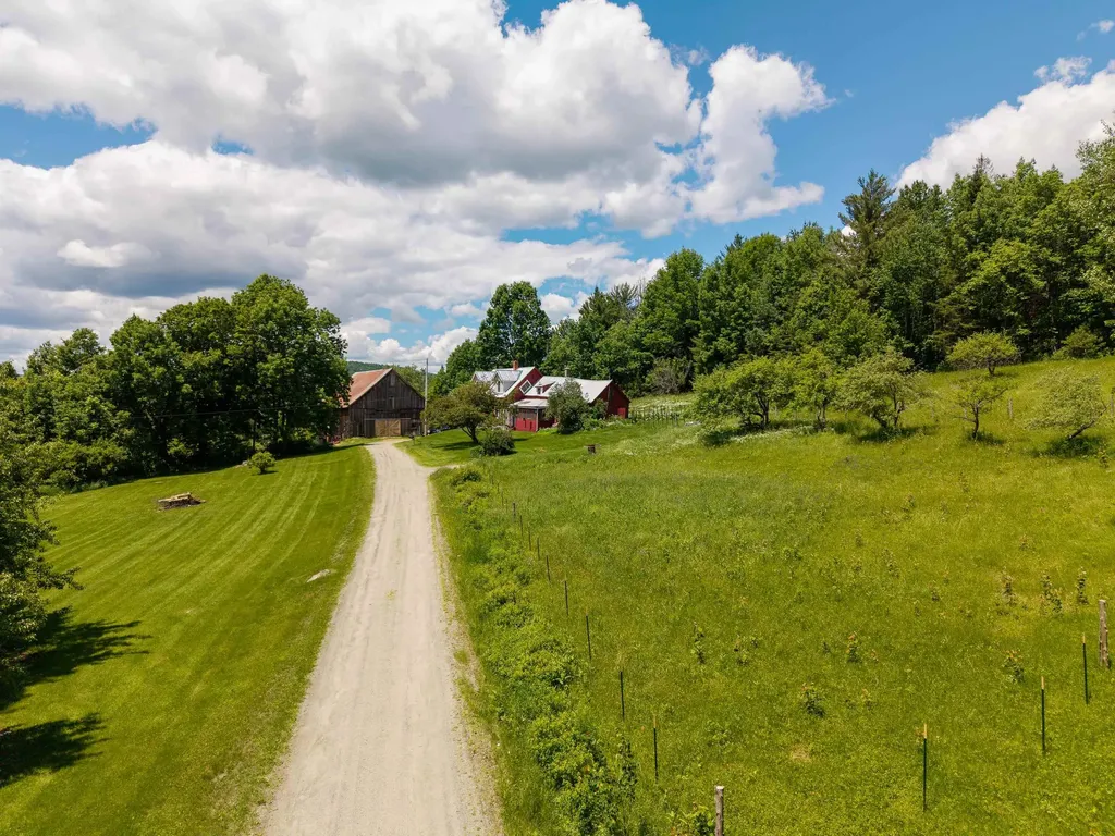 66 Downing Road Lunenburg VT 05906-8500