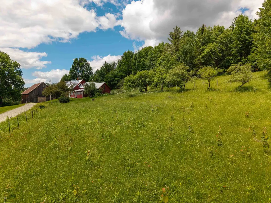 66 Downing Road Lunenburg VT 05906-8500