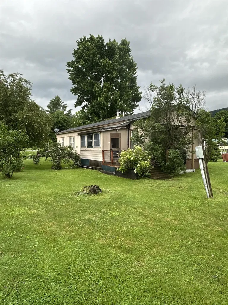 62 Lindale Circle Middlebury VT 05753