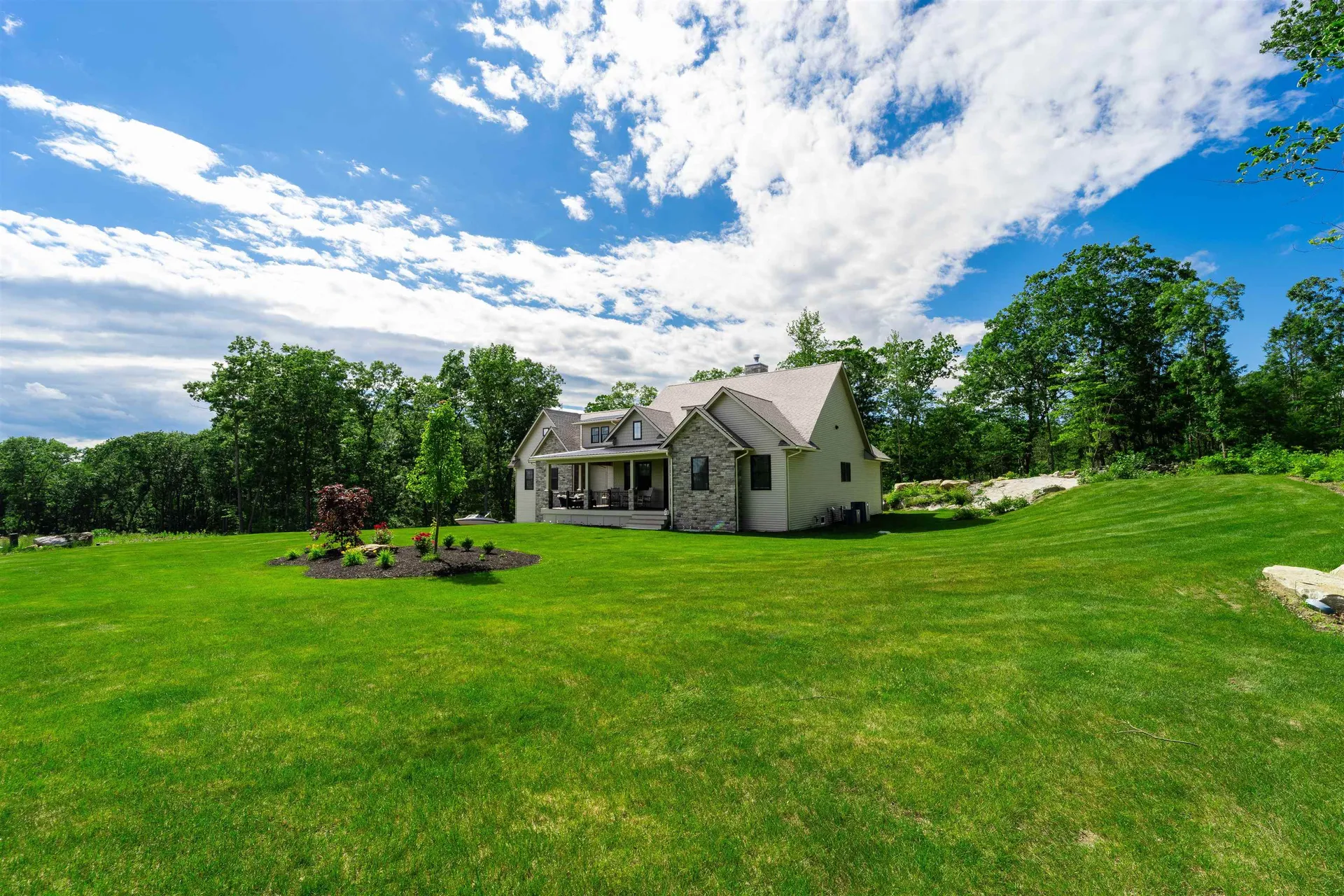 57.5 Frost Road Derry NH 03038